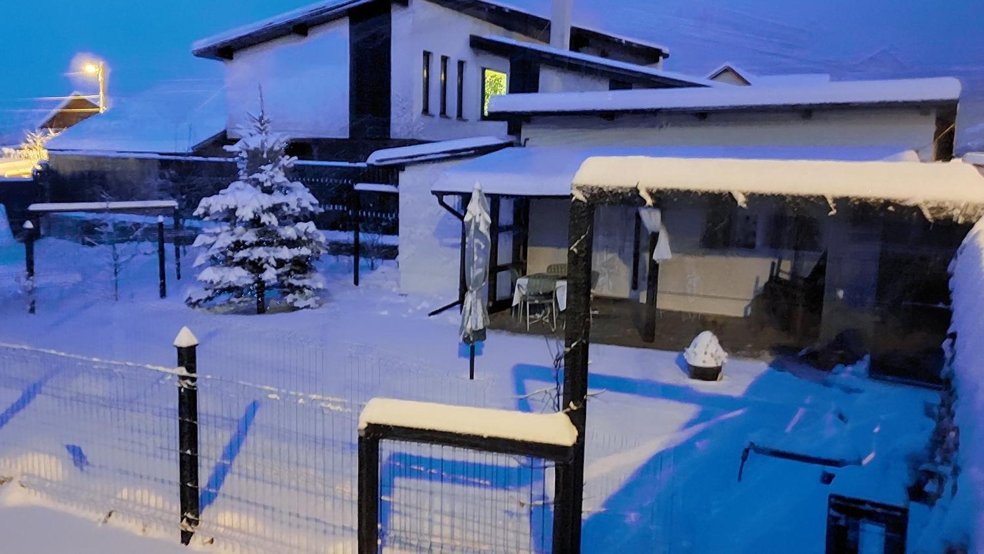Charmante petite maison Transylvanie Săcele Exterior foto